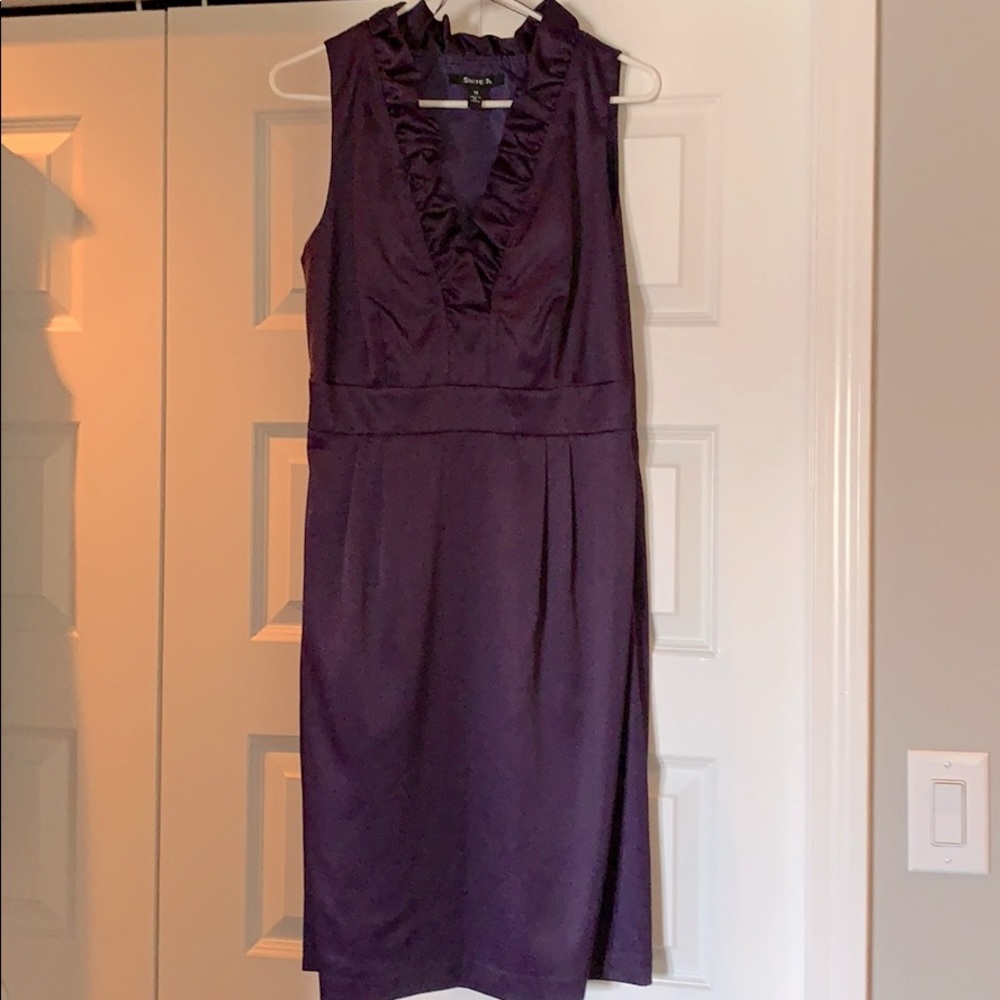 EUC deep purple dress with pin/clip